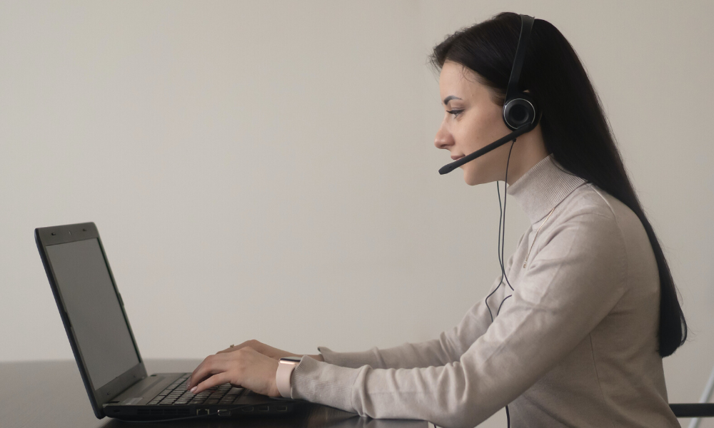 Read more about the article How can you manage your Customer Service workforces’ Mental Health when they work from home?